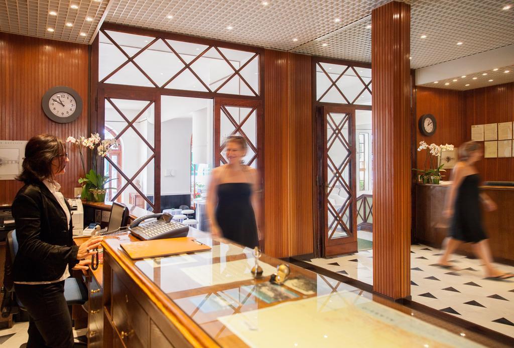 Hotel Beau Sejour アラッシオ エクステリア 写真